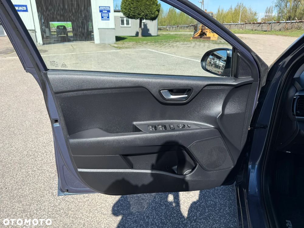 Kia Rio 1.2 Business Line - 22