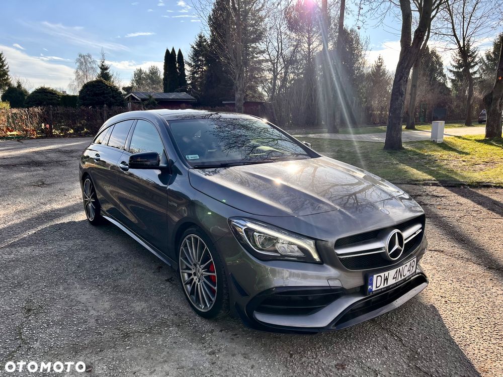 Mercedes-Benz CLA - 16