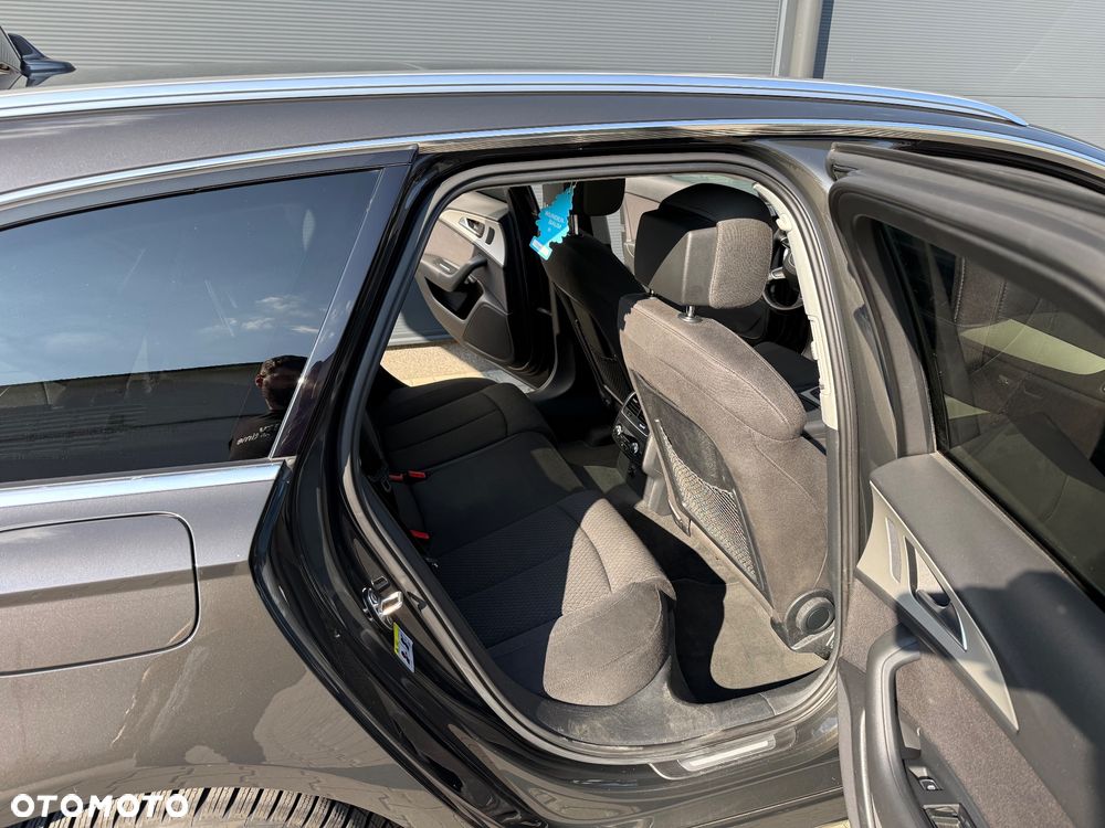 Audi A6 ver-avant-2-0-tdi-ultra-s-tronic - 11