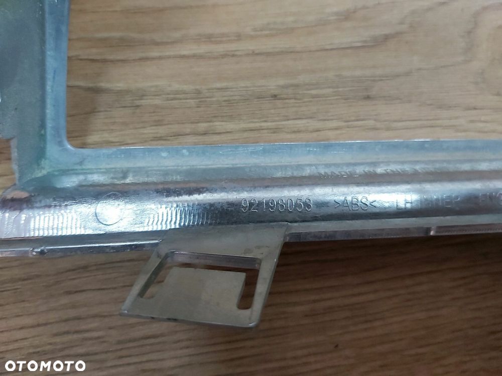 Chevrolet CAMARO V SS 6,2 v8 ramka lampy zderzaka tył lewa 10-14r 92198053 - 4