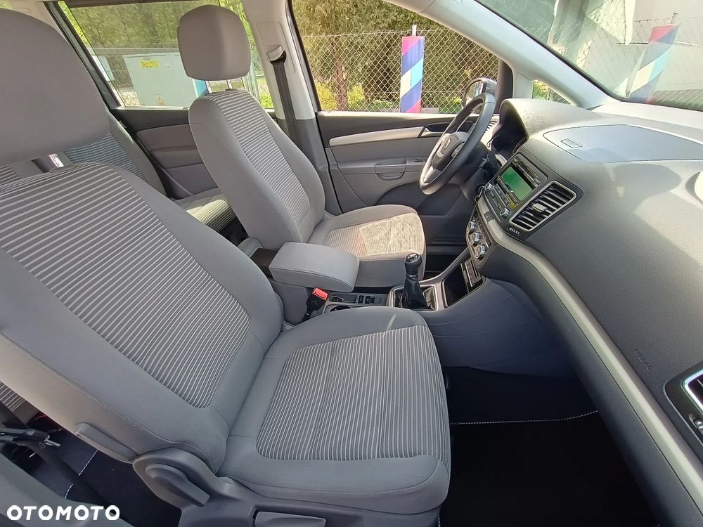 Seat Alhambra 2.0 TDI Ecomotive Reference - 12
