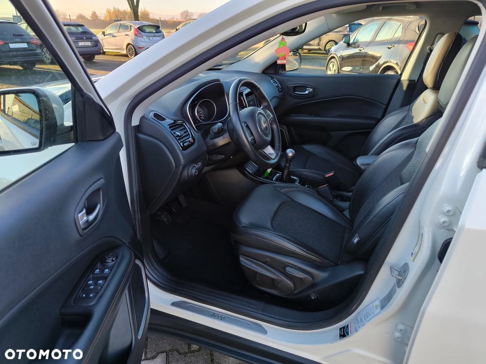 Jeep Compass 1.4 TMair Limited FWD S&S - 18