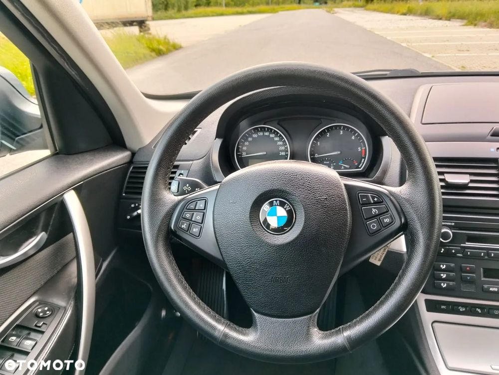BMW X3 xDrive18d Limited Sport Edition - 32