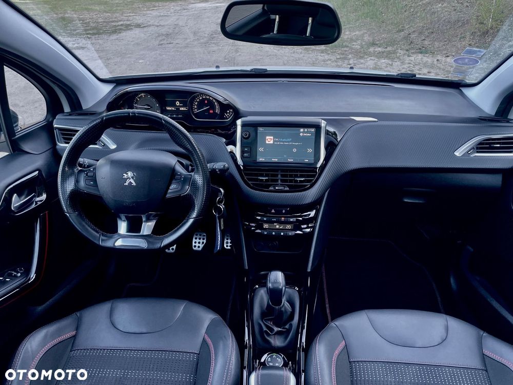 Peugeot 2008 PureTech 110 Stop&Start GT-Line Edition - 24