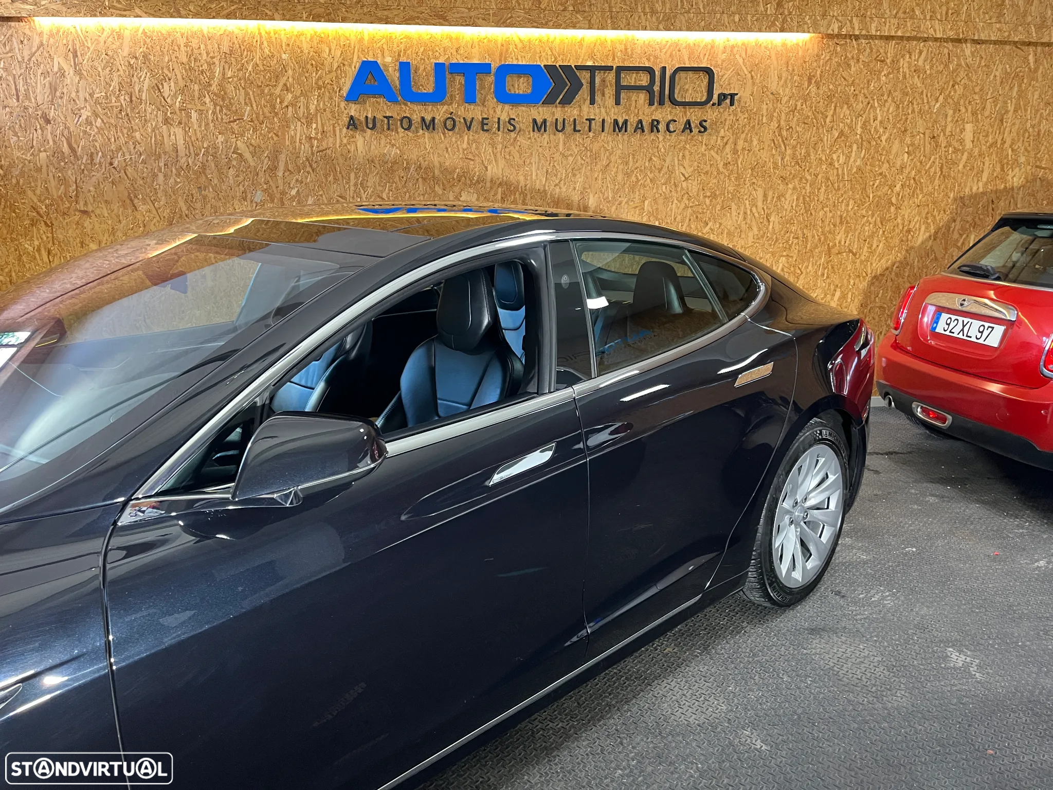 Tesla Model S 75D - 8