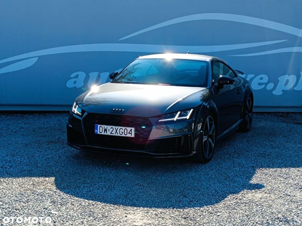 Audi TT S Coupé - 12