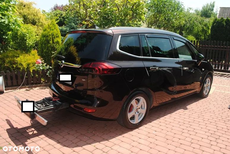 Opel Zafira - 2