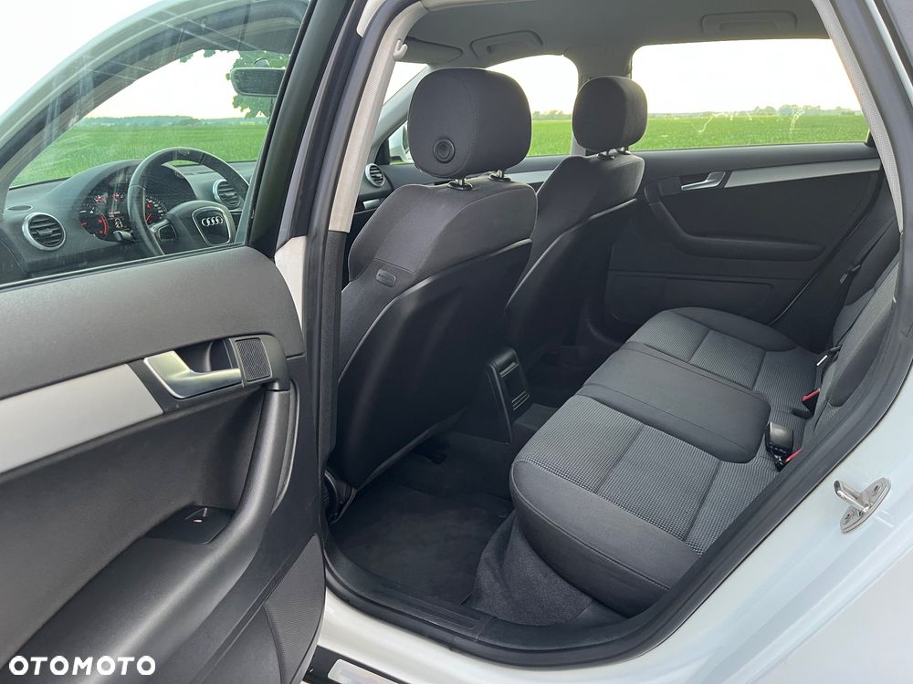 Audi A3 Sportback 2.0 TDI Ambition - 32
