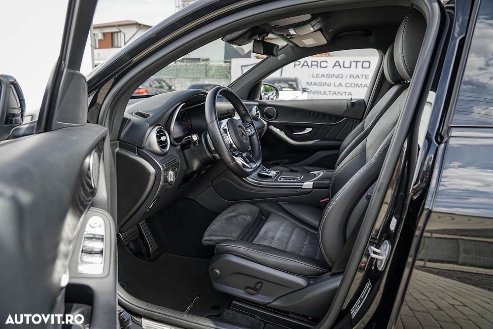 Mercedes-Benz GLC 220 d 4MATIC 9G-TRONIC AMG Line - 11