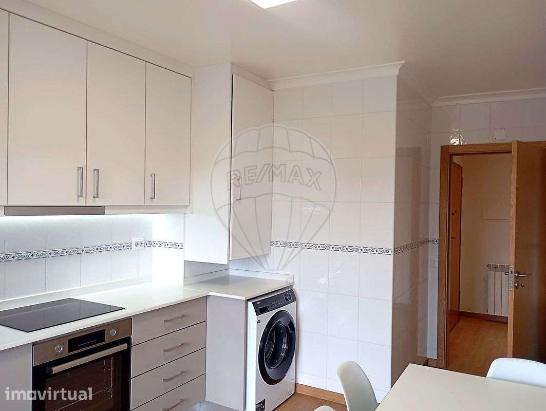 Apartamento T2 para arrendamento - Grande imagem: 2/19