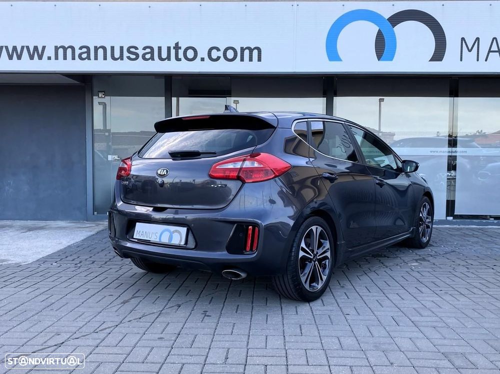 Kia Ceed 1.6 CRDi GT Line - 8