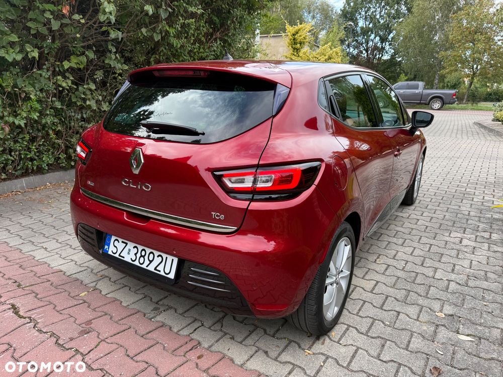 Renault Clio - 13
