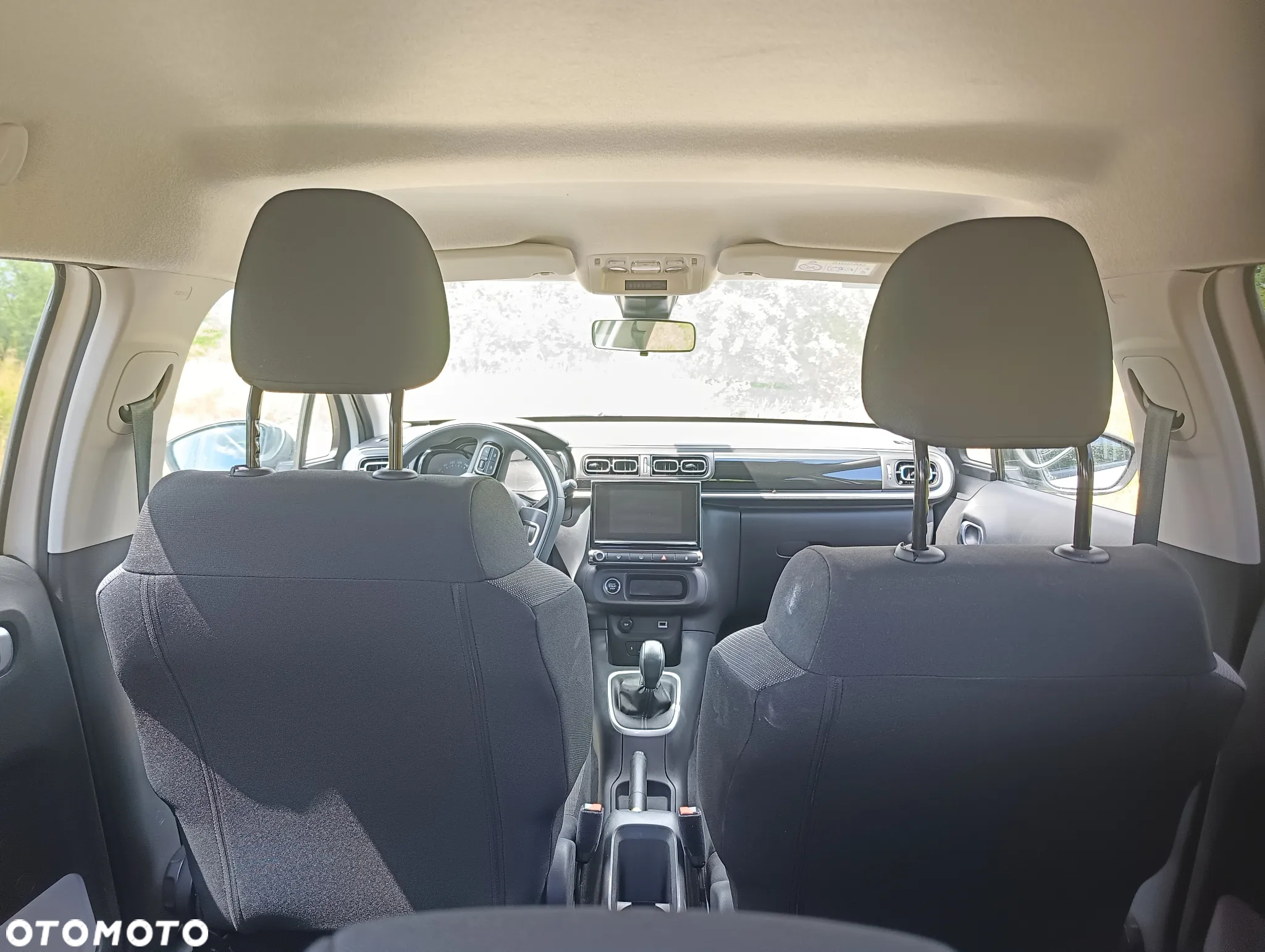 Citroën C3 1.2 PureTech Shine EAT6 - 3