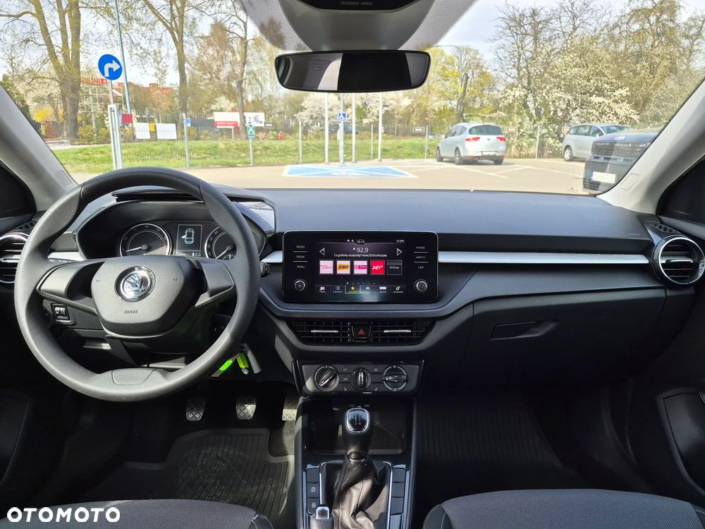 Skoda Fabia 1.0 Ambition - 11