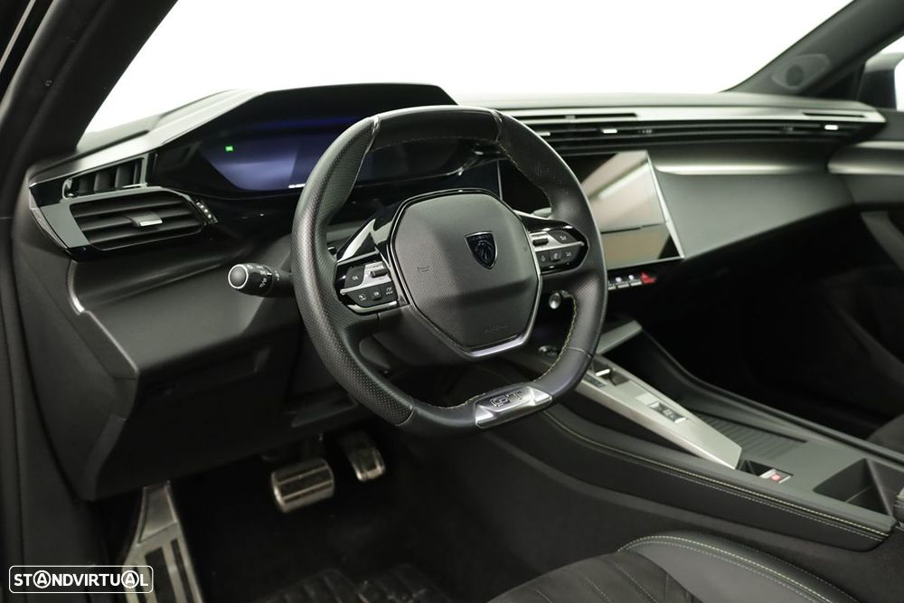 Peugeot 308 1.2 PureTech GT EAT8 - 7