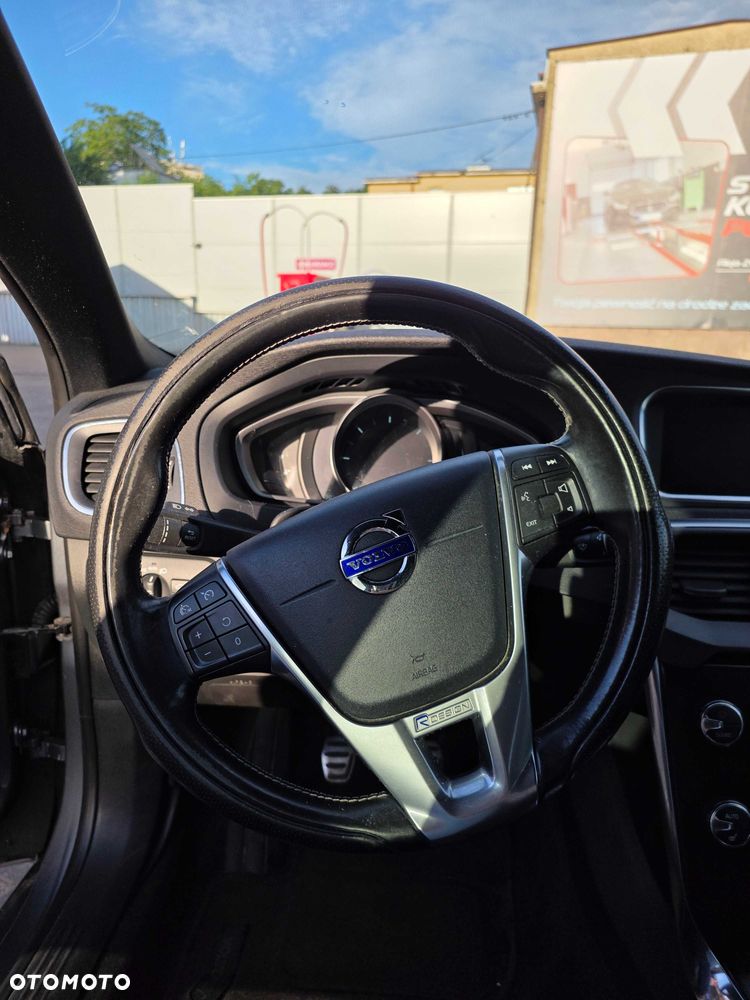 Volvo V40 - 8