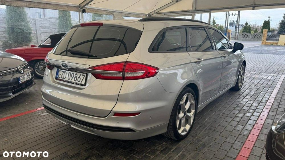 Ford Mondeo - 20