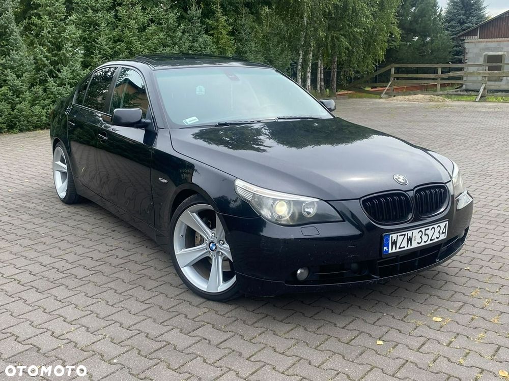 BMW Seria 5 545i - 4