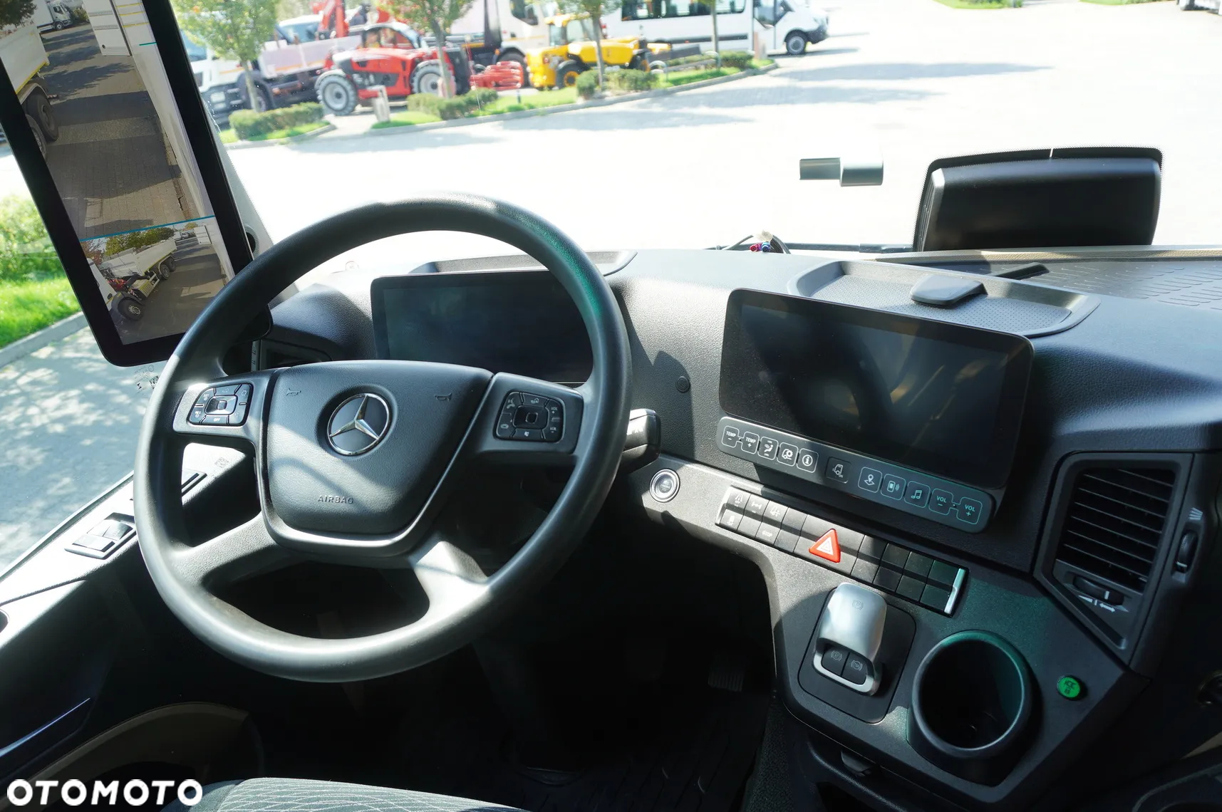 Mercedes-Benz Actros 2546 MP5 / Chłodnia Lecapitaine 20 EPAL / Multitemperatura / Carrier Supra 1150 MT - 20