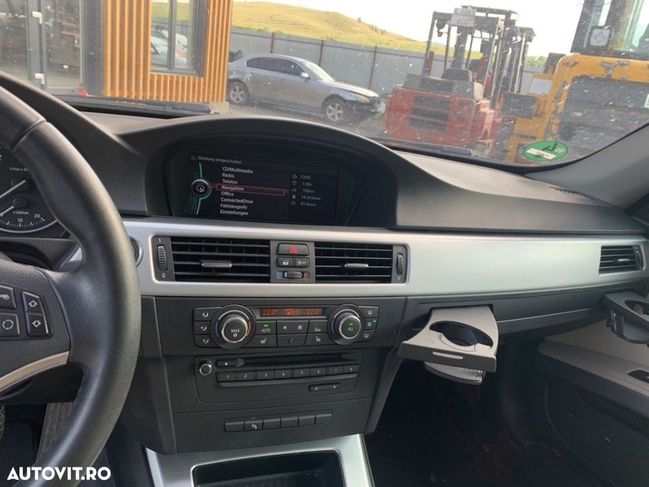 Dezmembram Bmw e92 LCi 325d n57 din 2011 - 1