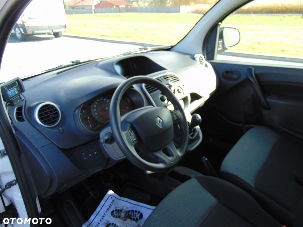 Renault KANGO - 3