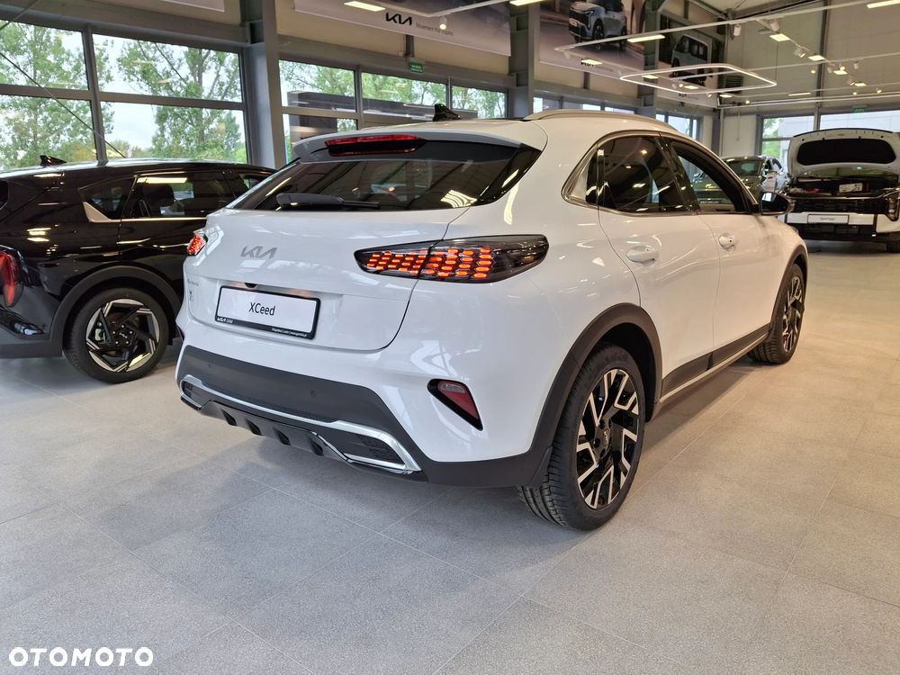 Kia XCeed 1.6 T-GDI Tribute DCT - 2