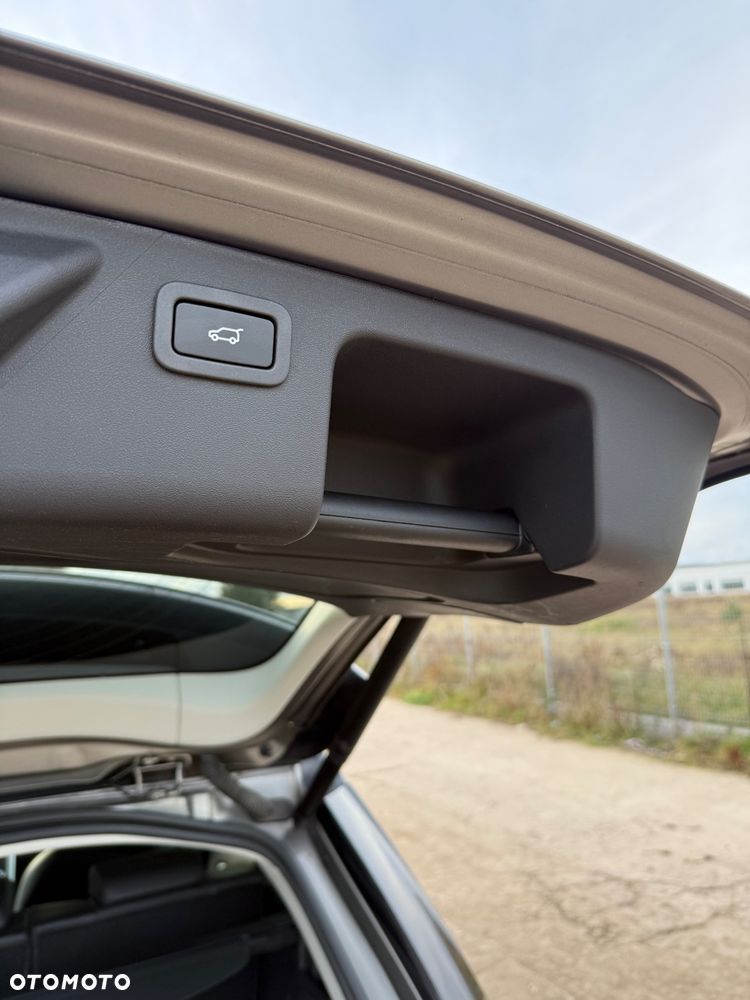 Land Rover Discovery Sport 2.0 SD4 HSE Luxury - 22