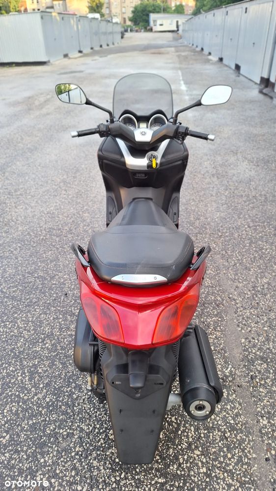 Yamaha X-max - 10
