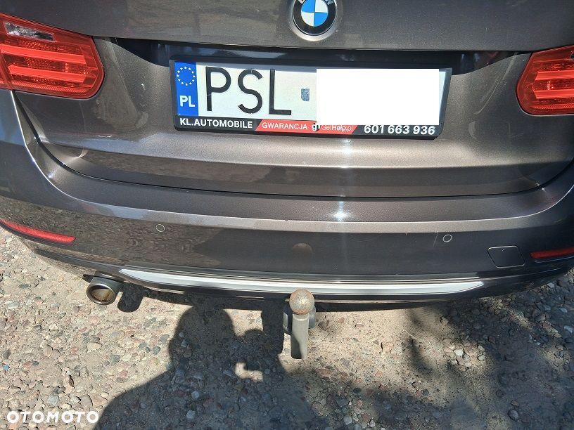 BMW Seria 3 320d xDrive DPF Edition Sport - 29