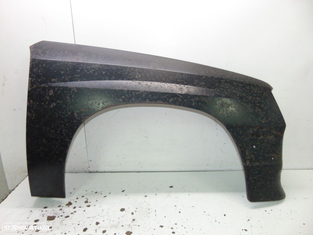 Opel corsa TR guarda lamas - 1