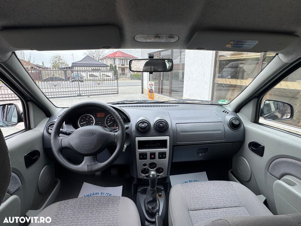 Dacia Logan 1.6 16V Laureate - 6
