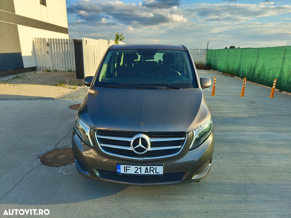 Mercedes-Benz V - 8
