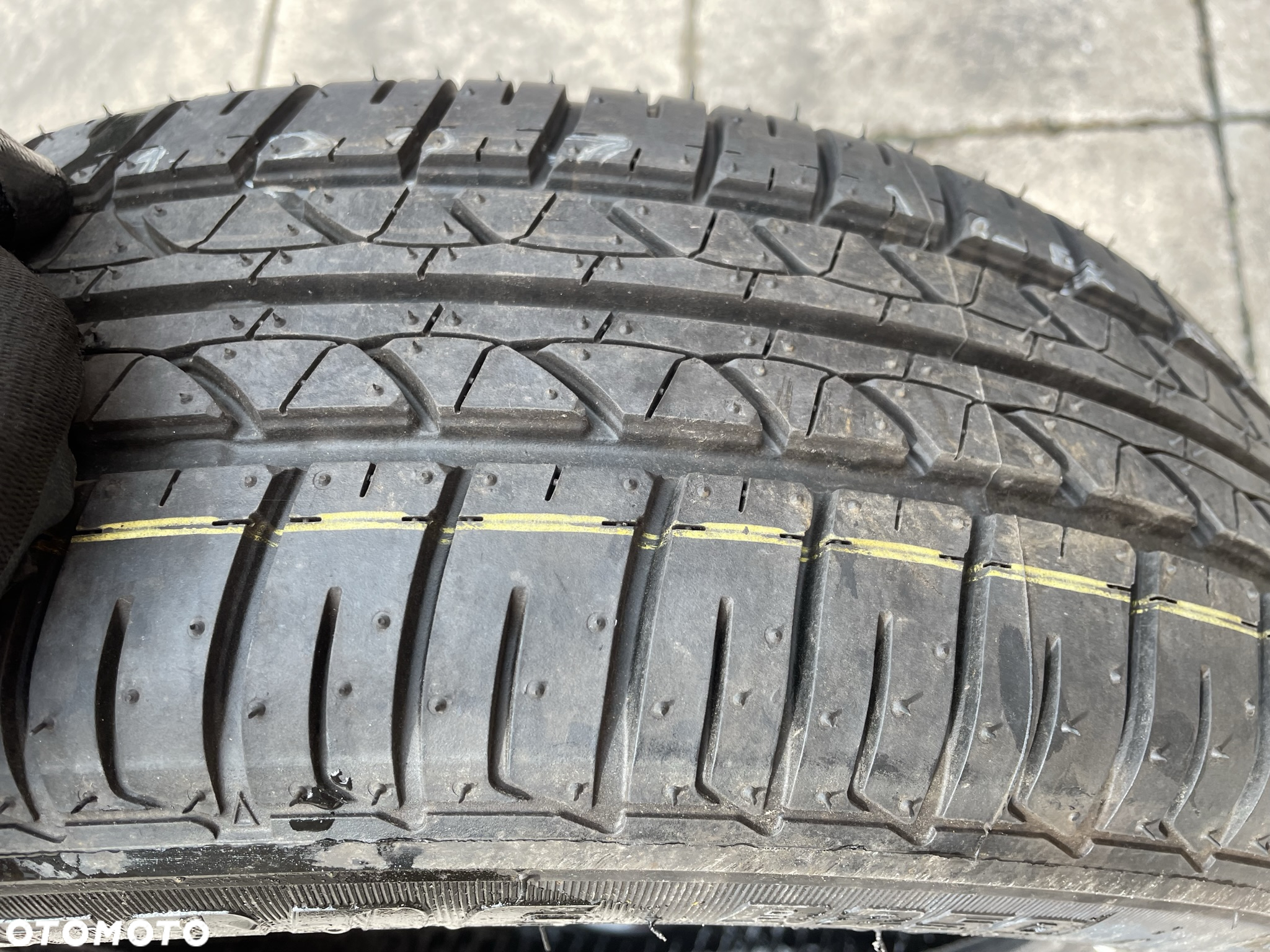 OPONA LETNIA BRIDGESTONE B250 165/65 R15 81T - 4