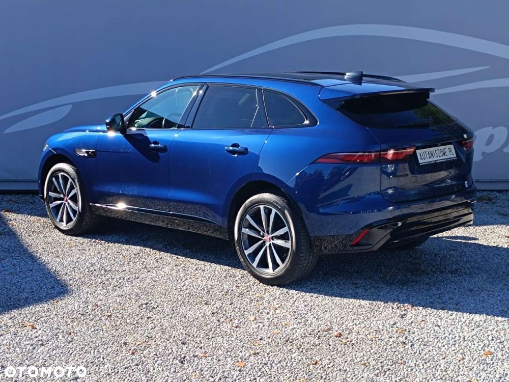 Jaguar F-Pace - 4