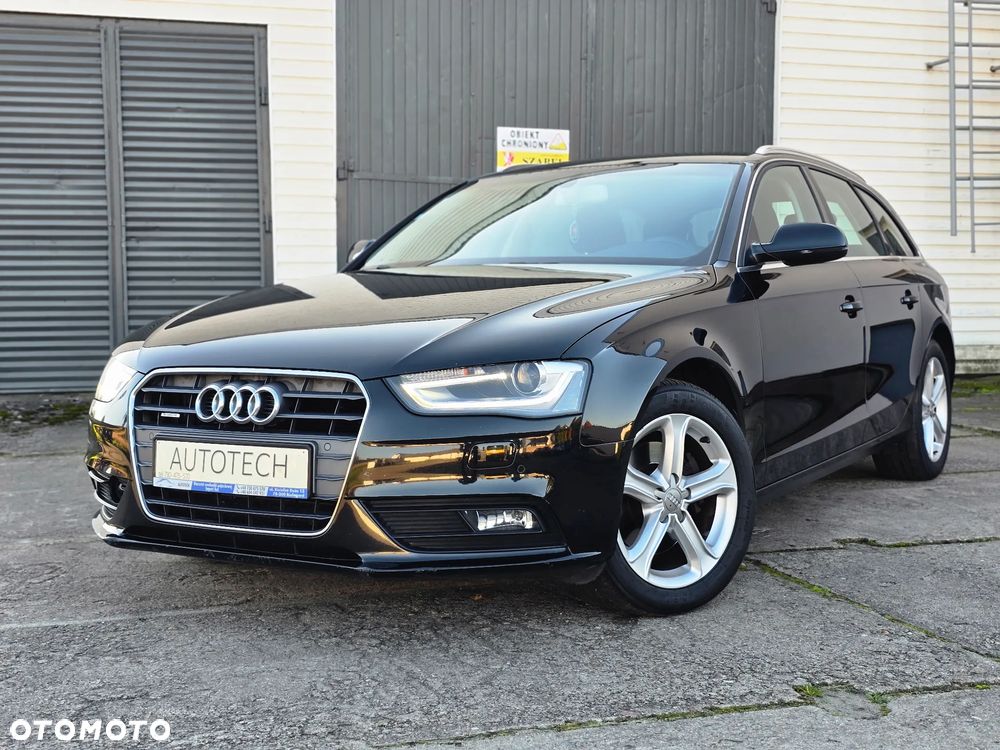 Audi A4 Avant 2.0 TDI Quattro Design S tronic - 9