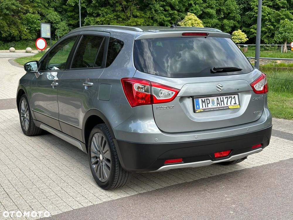 Suzuki SX4 S-Cross 1.6 VVT 4x4 limited+ - 4
