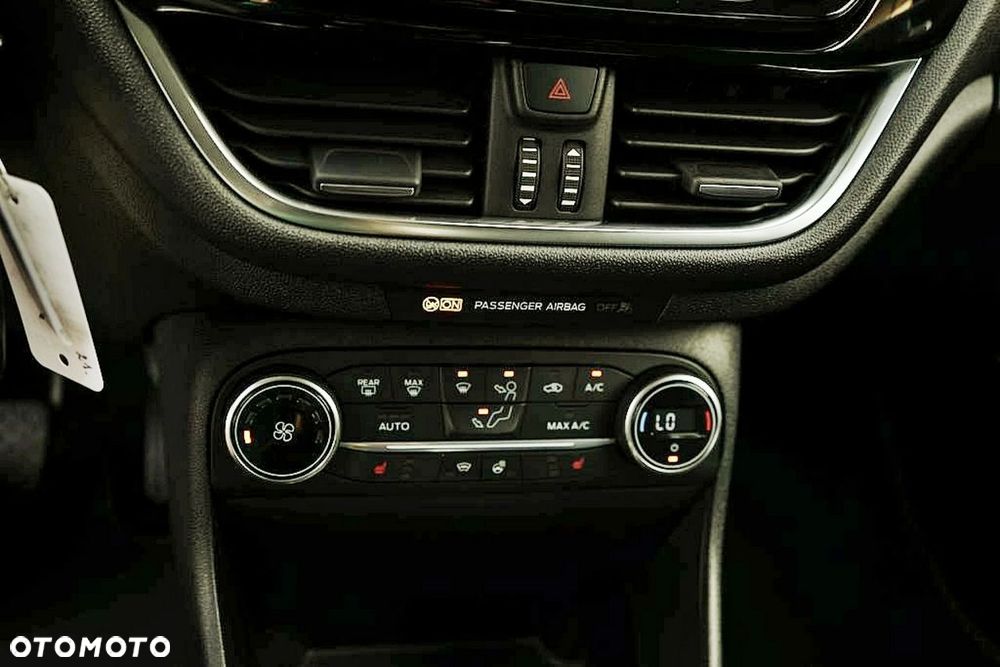 Ford Fiesta - 23