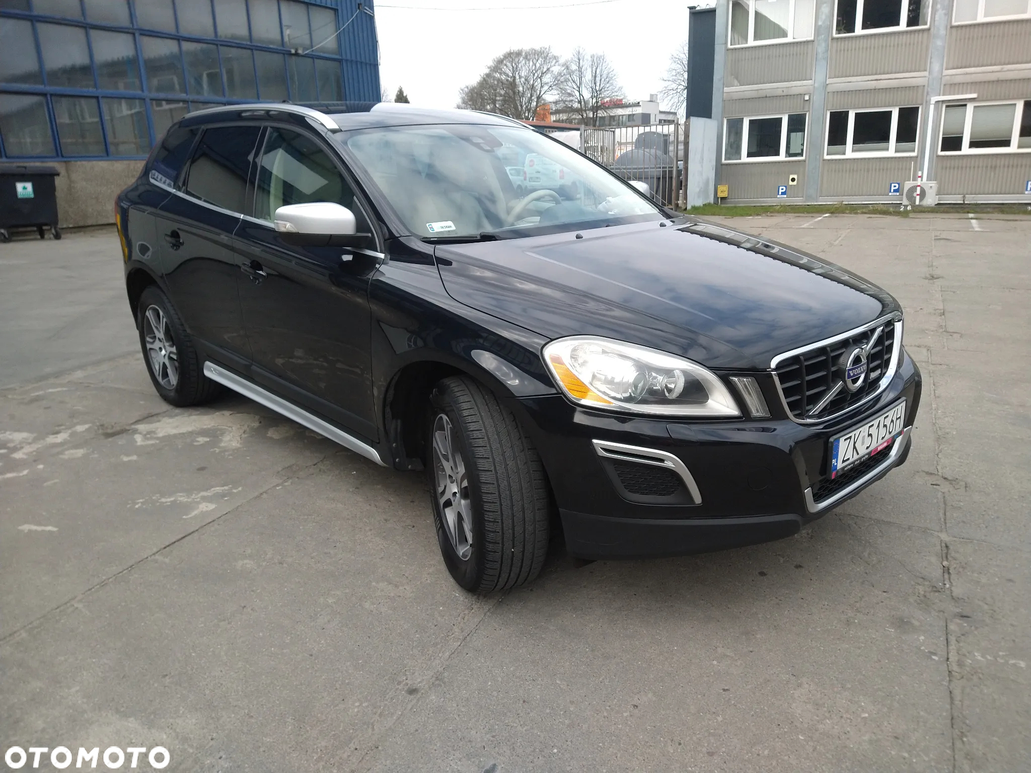 Volvo XC 60 - 8