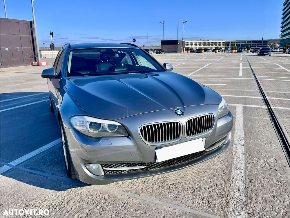 BMW Seria 5 525d xDrive - 3