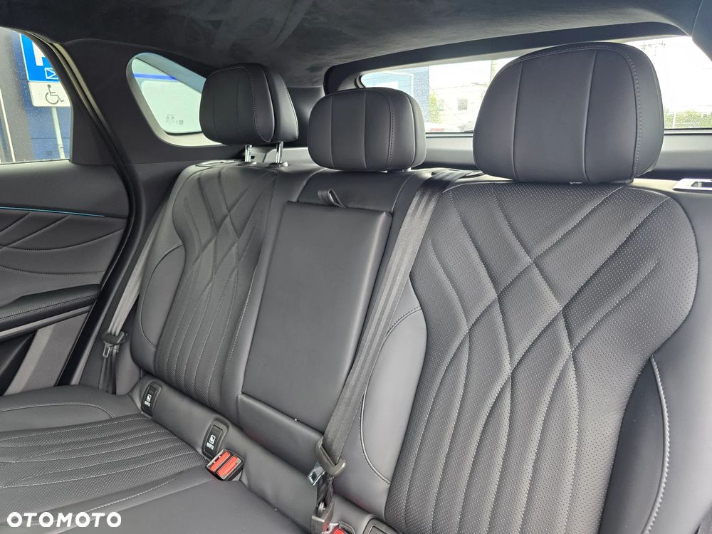 Omoda 9 1.5 Super Hybrid Exclusive AWD - 35