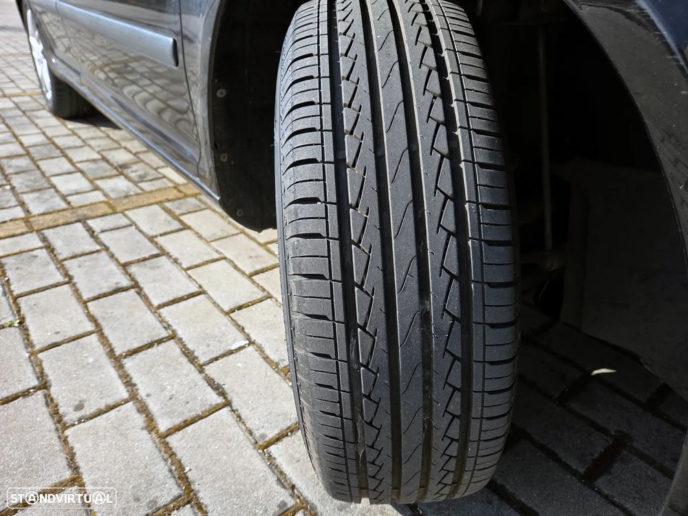 Skoda Octavia Break 1.6 TDi Greenline Conforto - 3