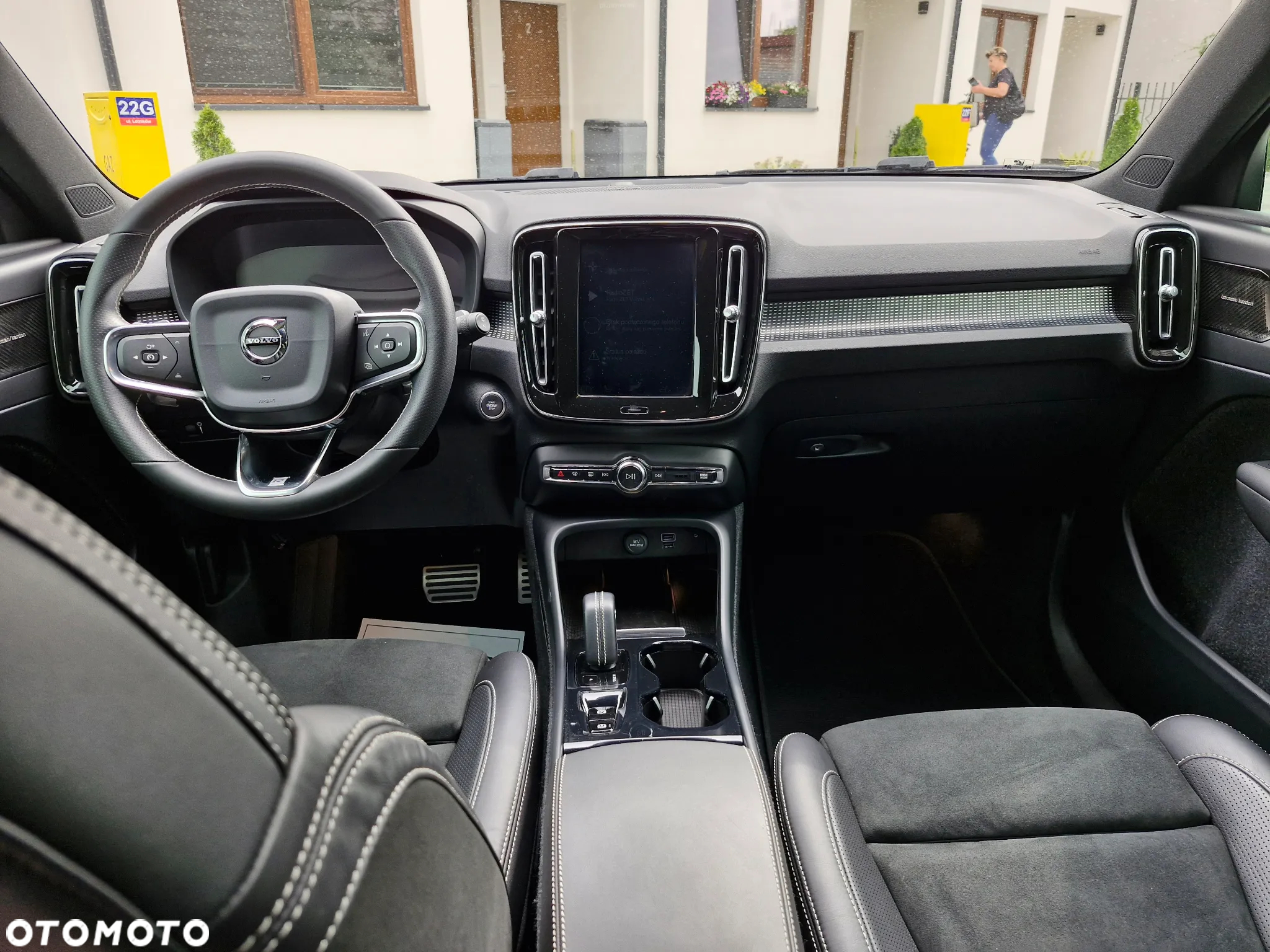 Volvo XC 40 T5 AWD R-Design - 23