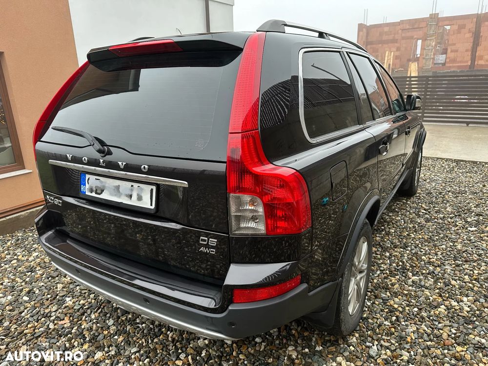 Volvo XC 90 D5 AWD Geartronic Momentum - 6