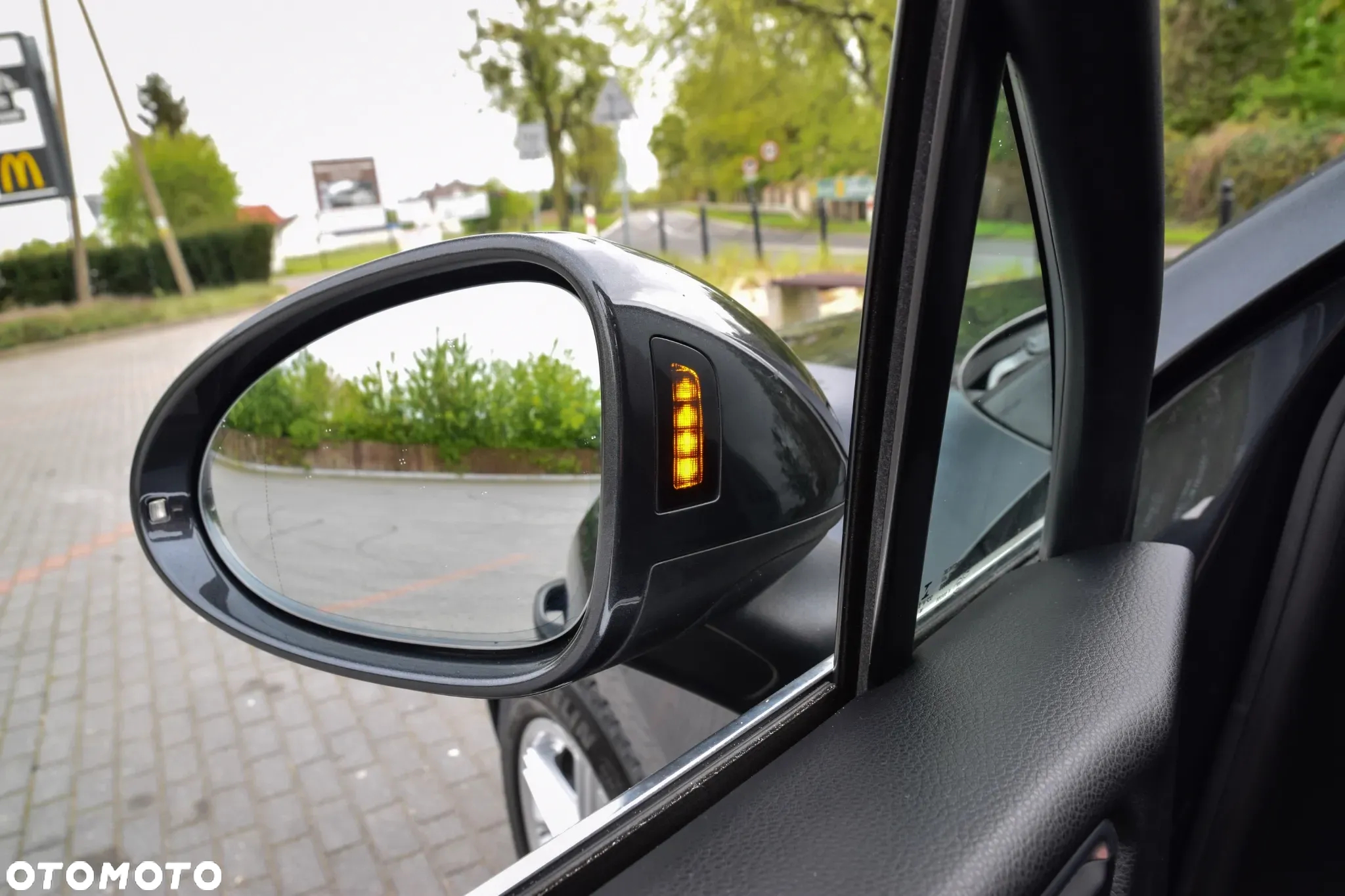 Porsche Macan Standard - 18
