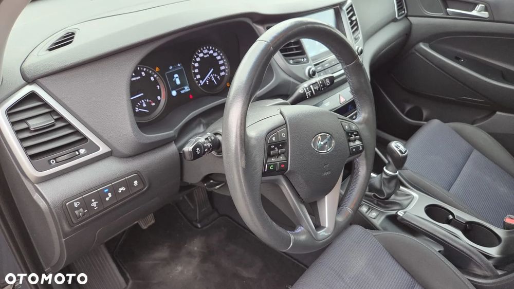 Hyundai Tucson blue 1.6 GDi 2WD Passion - 10