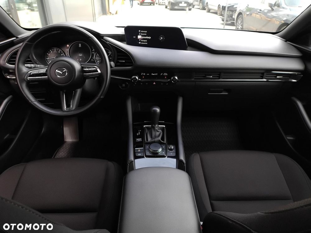 Mazda 3 - 25