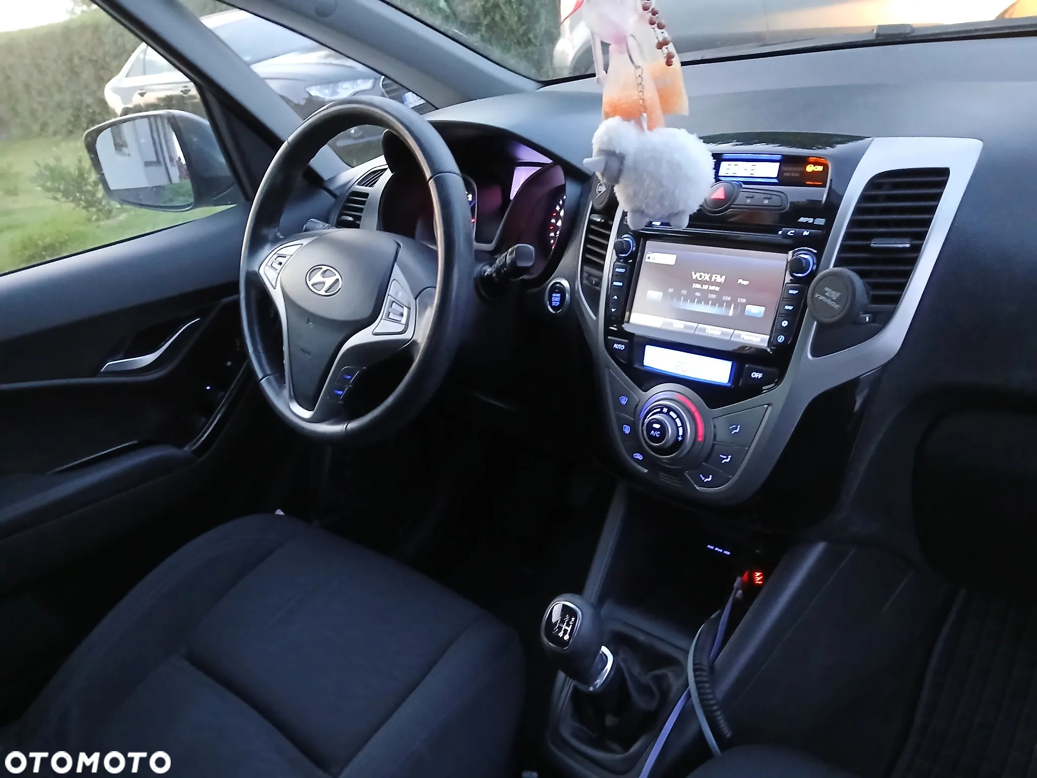 Hyundai ix20 1.4 CRDi Premium blue - 5