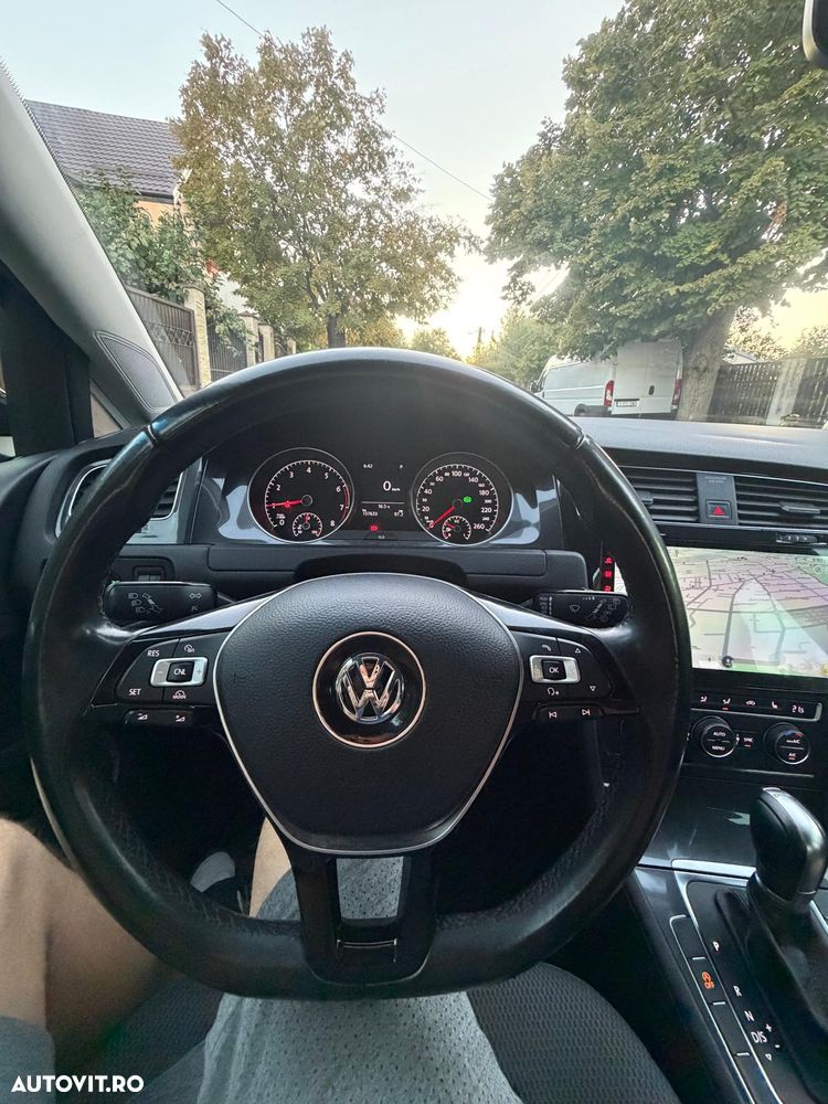 Volkswagen Golf 1.0 TSI DSG Comfortline - 7