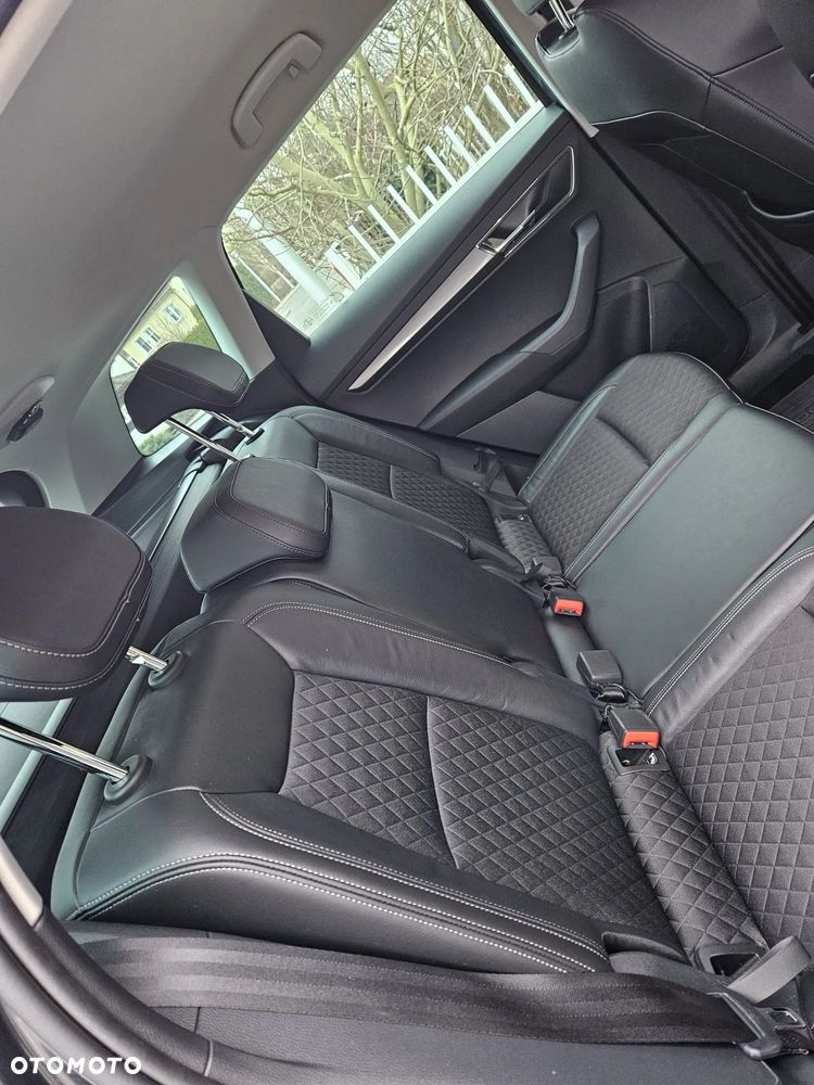 Skoda Karoq 1.5 TSI ACT 4x2 Ambition DSG - 17