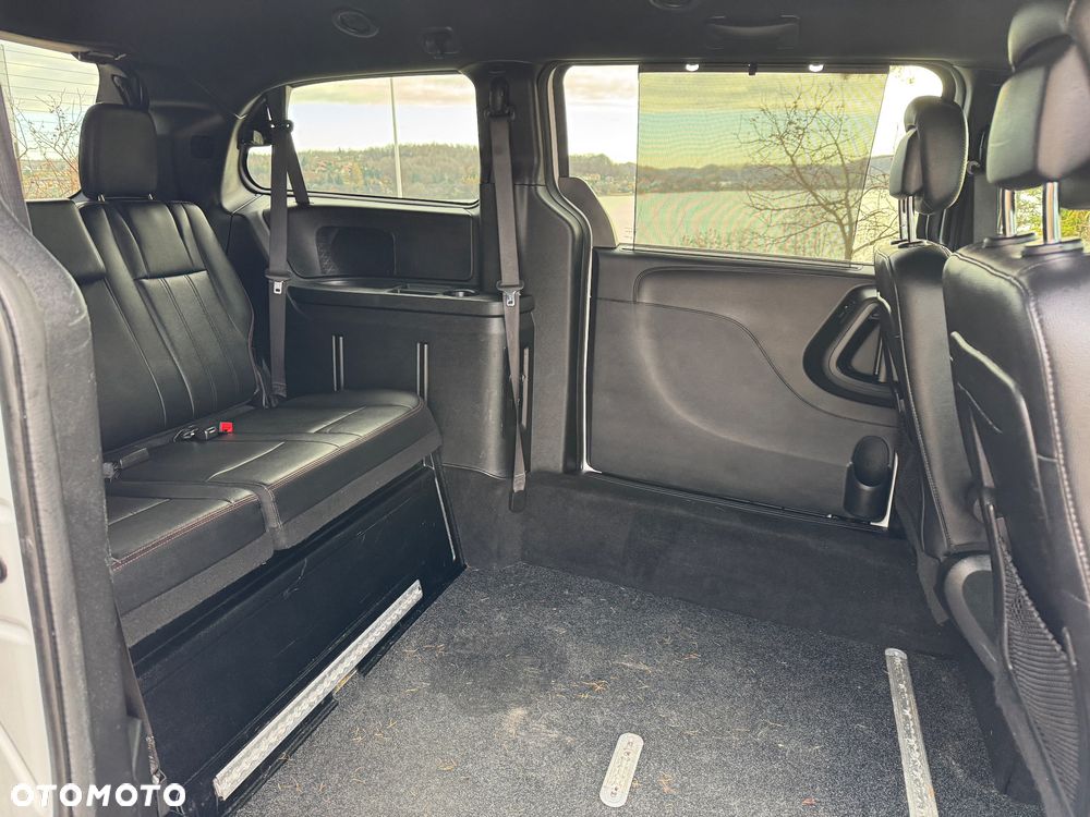 Dodge Grand Caravan 3.6 R/T - 5